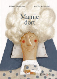 Mamie dort – cover